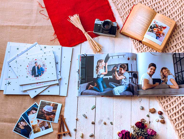 Best Website To Make Photo Book | Valentine's Day Romantic Gifts